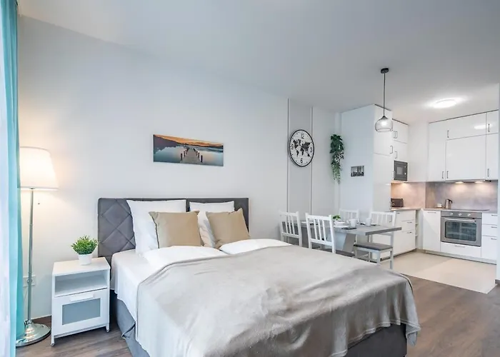 Central - New - Cozy Stay