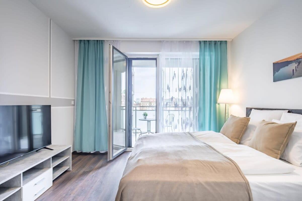 - New - Cozy Budapest
